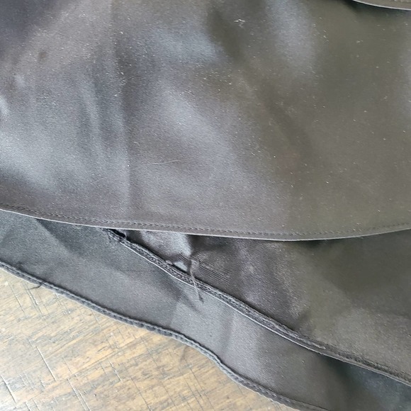 Victor Costa Black Tiered Ruffle Maxi Skirt – Elegant Eveningwear – Size 10 - Picture 4 of 15